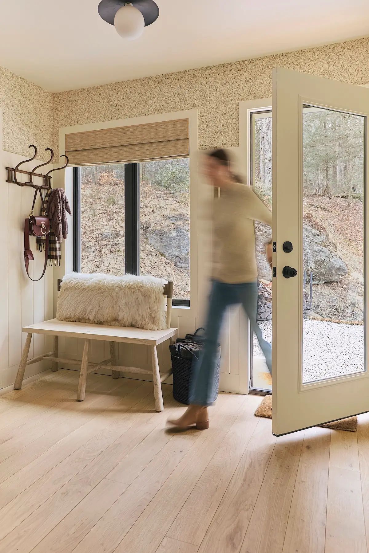 Astrid - Image 6